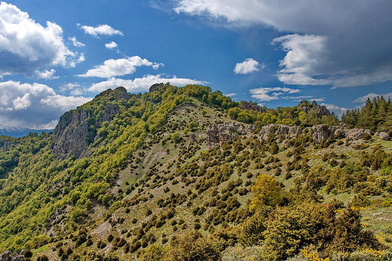 хайкинг връх митровица